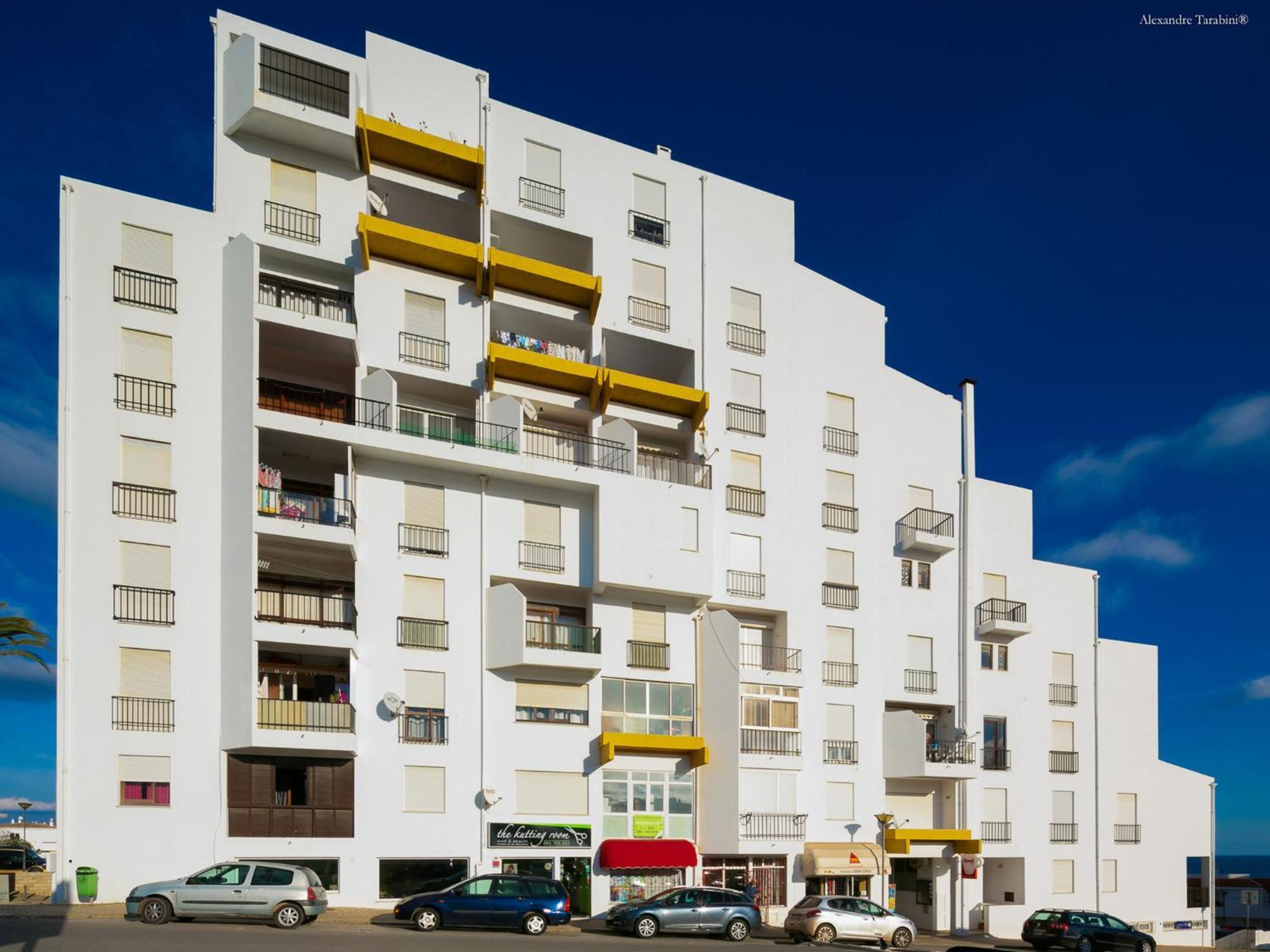 Apartamento A12 - Da Luz Center *